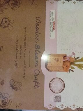 Craft Wooden Bloom Craft Brown and Pink Gift Box
